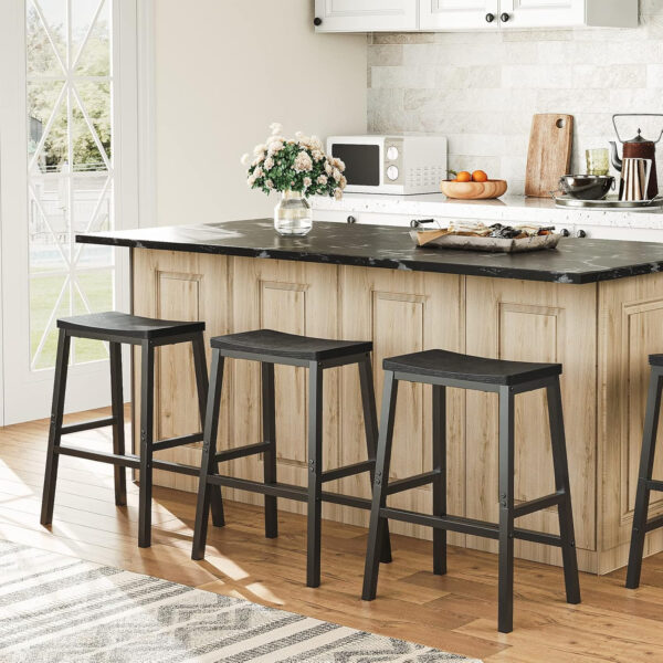 HOOBRO Bar Stools, Set of 2 Bar Chairs, 23.6 Inch Saddle Stools, Kitchen Counter Seat with Footrests, Industrial Barstools for Dining Room, Kitchen, Counter, Rustic Brown and Black BF02MD01