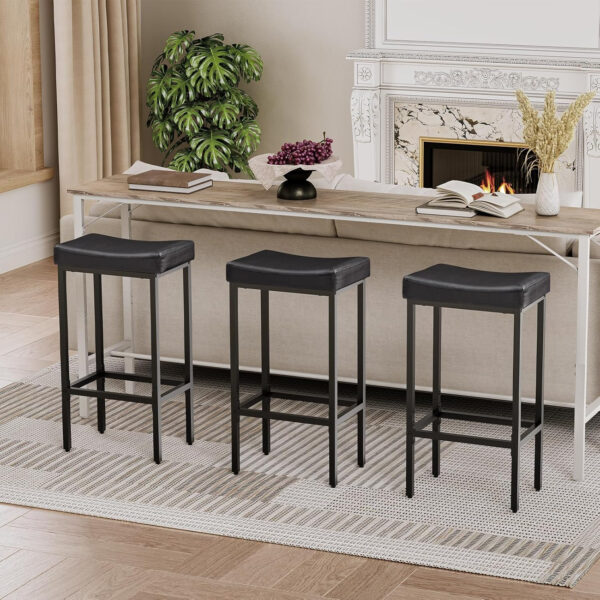 HOOBRO Bar Stools, Set of 2 Bar Chairs, Counter Height Stools, Saddle Barstools with Curved Surface, 24.8 Inches, 2.4" Thick Upholstery, for Kitchen, Dining Room, Cafe Black BB10BY01