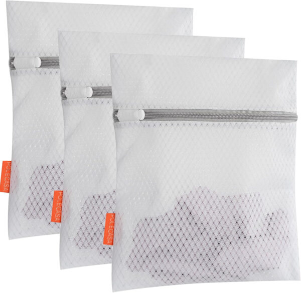 68886104bb3bf28a07fa8006143094af11d71a559bbf9951a8266.jpg Polecasa Premium Soft Fine Mesh Laundry Bags with Sturdy Zipper for Delicates - 3 Pack Durable Laundry Room Essentials for College, Dorm, Travel- 1 Large, 1 Medium, 1 Small