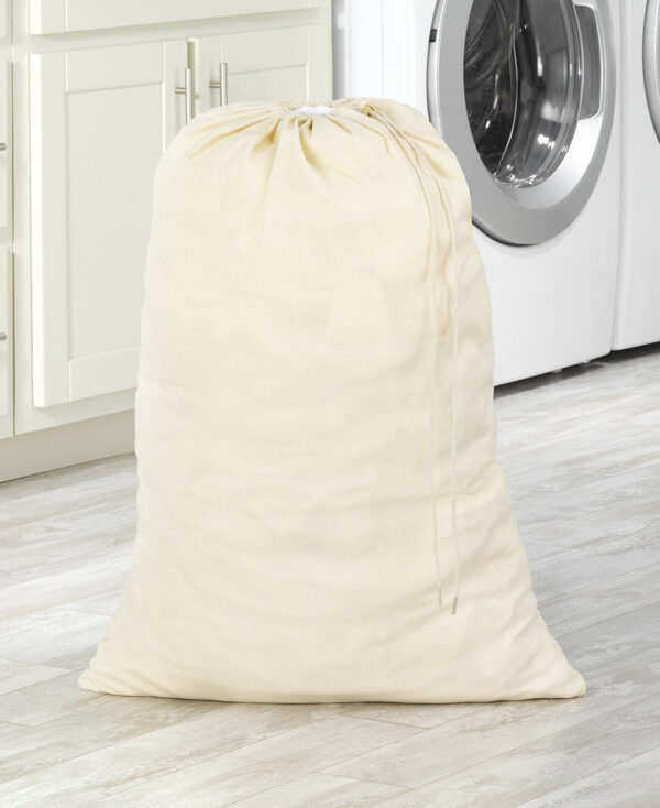 688861ad5a0c4e61fb4000c3e81feed5b180ba203d72967c809ae.jpg Whitmor Mesh Laundry Bag w/ID Tag White