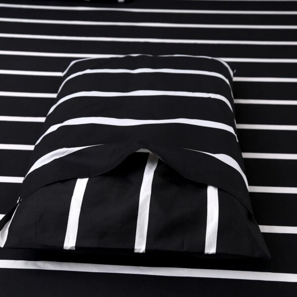 MAG 3pcs Black Floral Bed Sheet,Microfiber Flower Bedding Sheet Set,Boho Bedding Sheet Set with 1 Fitted Sheet and 2 Pillowcases,14 Inches Deep (Black, Queen)