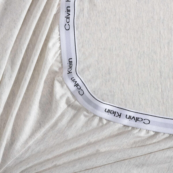 6888ab29b2ec2799299cce7410f29571b853c5ec1209858b6e6c8.jpg Calvin Klein - Queen Bed Sheets, Cotton Melange Jersey Bedding Set with Matching Pillowcases, Deep Pockets, Oeko-Tex Certified (Modern Cotton Gunmetal Grey)