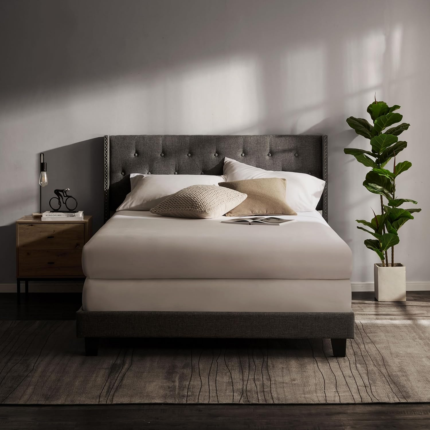 Hearth & Harbor King Bed Frame and Headboard Wingback – Linen Button-Tufted Upholstered King Size Bed Frame, Platform Bed Frame King, Modern Bedframe, Box Spring Required, Grey